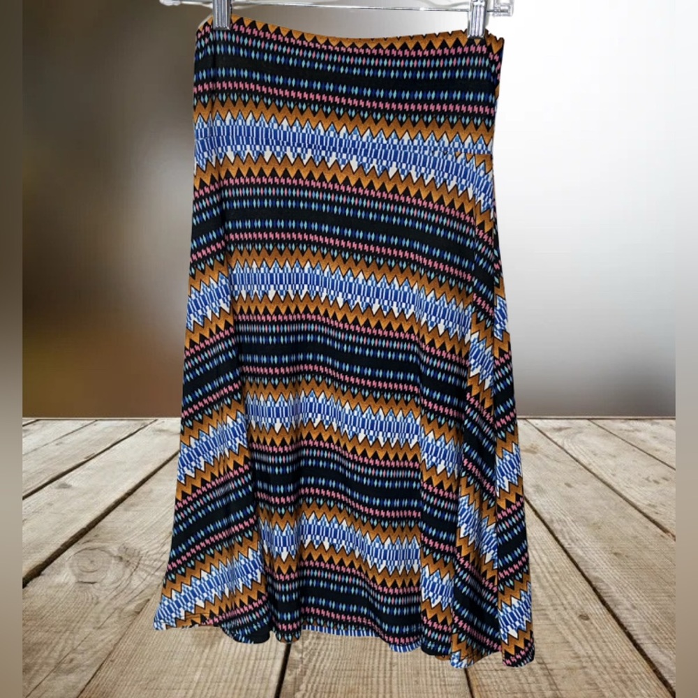 3/$30 LulaRoe Azure Skirt
